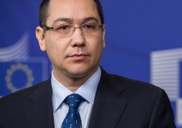 Ponta a COPIAT de la Băsescu textul sesizării neconstitutionalităţii propriei ordonanţe