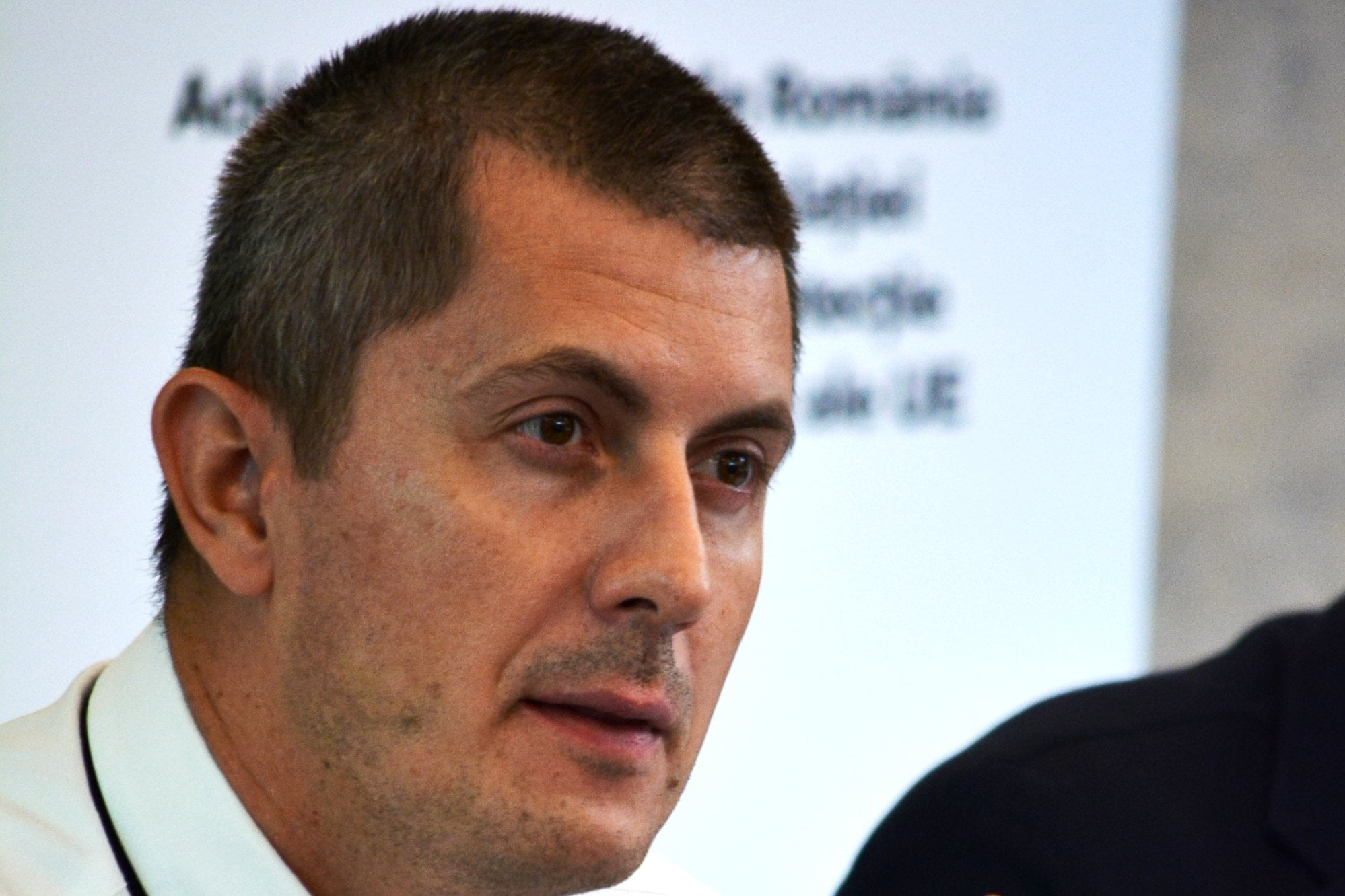 0fcccca5b510e5bb86a94045046d252d