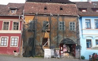 O casă monument istoric din Piața Cetății arată ca o ruină – PressHub