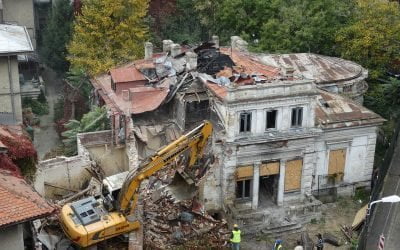 Instanța a anulat autorizația de demolare pentru trei clădiri construite în urmă cu circa 100 de ani, pe strada Christian Tell – PressHub