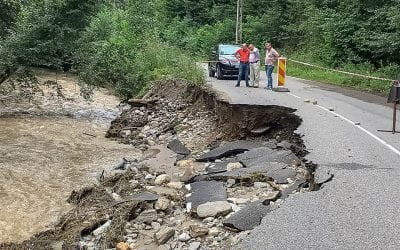 Drumul spre Sarmizegetusa Regia, modernizat cu bani europeni, s-a rupt de trei ori în doi ani. Încă un caz în atenția DNA