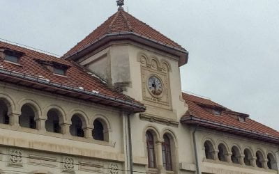 Reabilitarea a două clădiri emblematice pentru Focșani, în pericol. CJ Vrancea riscă să piardă banii europeni alocați proiectului