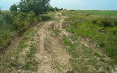 Argeș: Un drum județean ”bombardat”, unde viteza medie e de 27 de km / oră din cauza gropilor, va fi modernizat cu fonduri europene