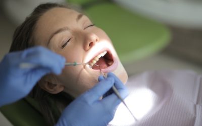 VIDEO Stomatologia, în zodia COVID. Cum a schimbat pandemia modul în care suntem tratați la dentist – PressHub