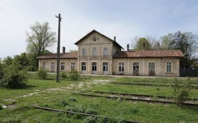Gara Odobești, monument istoric, lăsată în paragină de CFR – PressHub