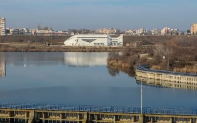 Ciudata poveste a Pieței-fantomă de Pește din Năvodari, proiect european, închiriată unui vânzător de rapane neidentificat