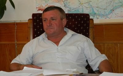 Un primar din Tulcea, acuzat că a fraudat banii UE din agricultură folosindu-se de pământurile sătenilor și de puterea semnăturii în documentele oficiale